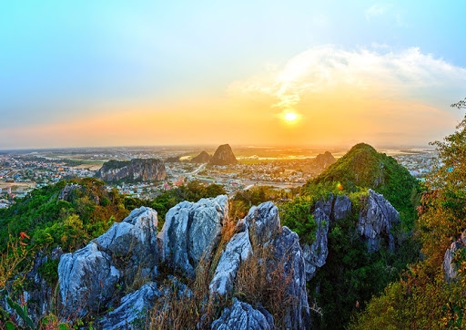 TP. HỒ CHÍ MINH - ĐÀ NẴNG - HỘI AN - TRÃI NGHIỆM CÂY CẦU VÀNG BÀ NÀ HILLS